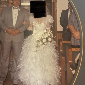 Vintage beaded ruffled 80s wedding dress in sealed box with headband veil.